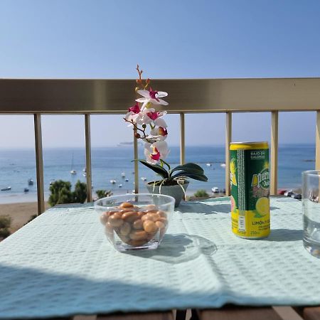 Super Modern Beachfront 1 Bedroom - Sleeps 4 Limisso Esterno foto